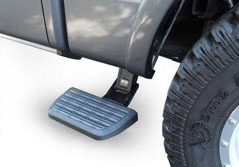 Bedstep®2 Flp Dwn Side Bmpr Stp 22-26 Toyota Tundra with 5.5' Bed - Gas&nbsp;Models