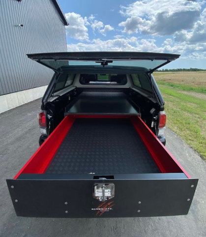 ECONOLINE BASE LOCKER, 12