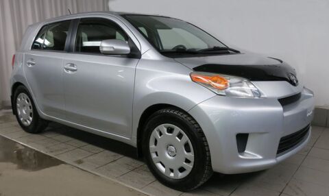 SCION XD (10-14) FORMFIT HOOD PROTECTOR