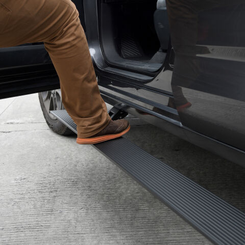 RealTruck VoltStep Electric Running Board&nbsp;Kit